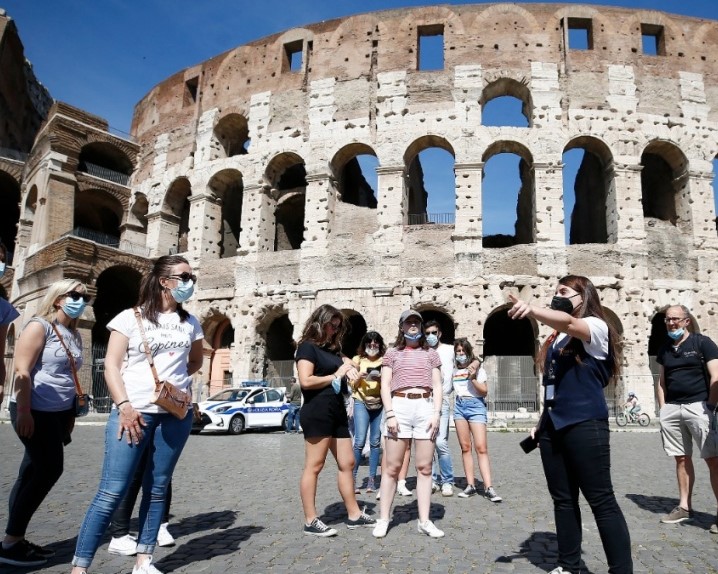 Weed in Rome